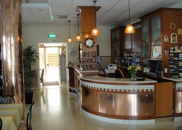 Hotel La Pergola Alba Adriatica